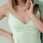 Stylvoll als Hochzeitsgast: Die schönsten Outfit-Ideen ganz ohne Kleid