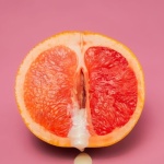 Wenn es juckt, aber nichts zu sehen ist: Ursachen & Hilfe bei Vulva‑Jucken